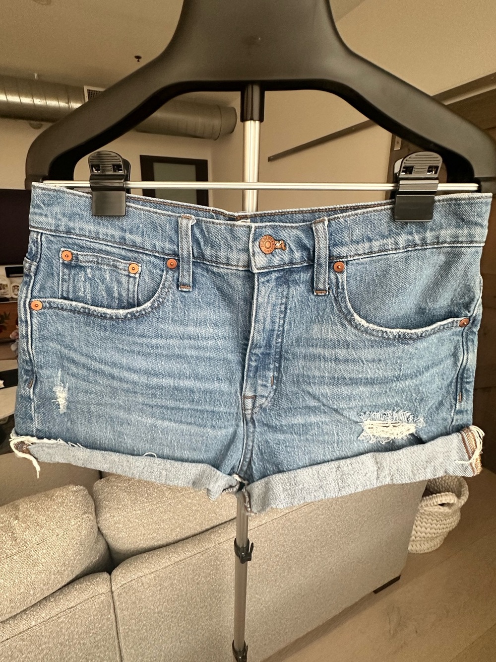 Madewell High-Rise Denim Shorts Size 29 Light Wash Distressed Cuffed